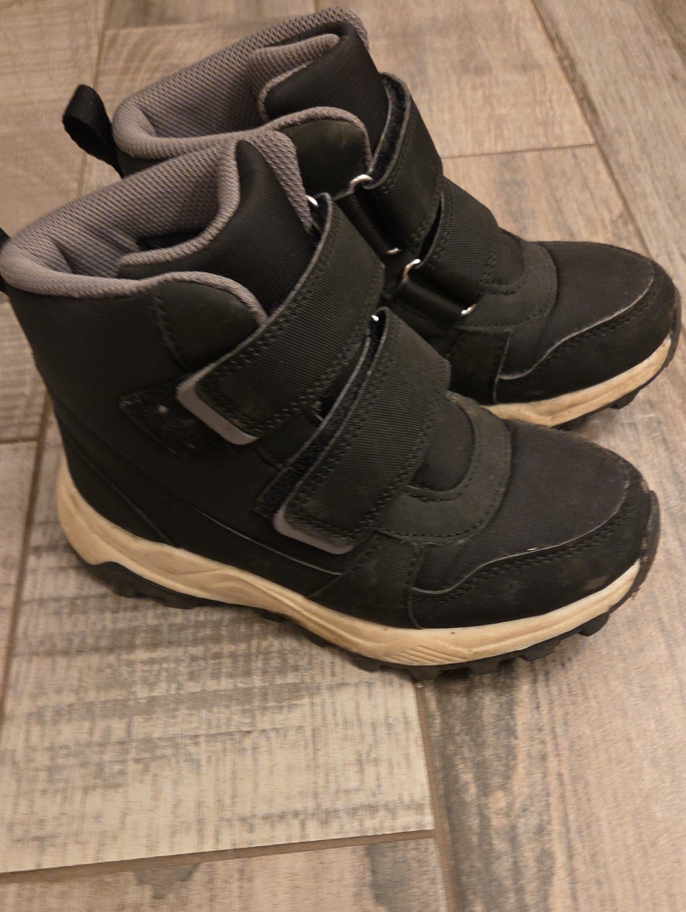all in motion Black and Gray Kids Winter Boots with Hook-and-Loop Straps
